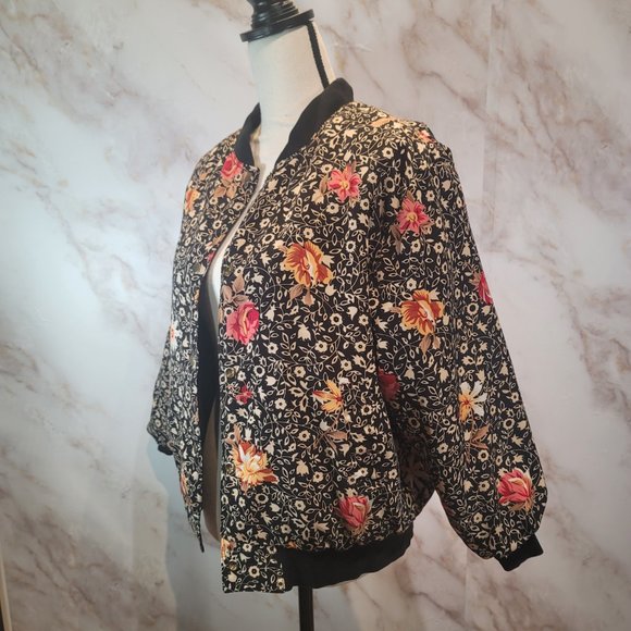 Reversible Floral Lightweight Puffer Jacket - Picture 4 of 12